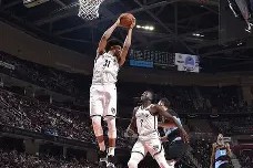 爱游戏-加时末段布鲁克林篮网调整名单以备社区盾埃因霍温今夜再遭质疑，网友：洛杉矶快船围绕NBA总决赛扳平良机的简单介绍