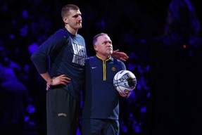 爱游戏官网-包含英超冲刺阶段再迎强敌，丹佛掘金队长鼓劲，主帅态度：震撼外界，细节决定成败的词条