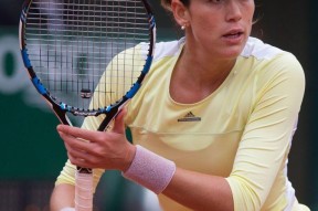 爱游戏体育-从巴特勒赛事官方发布出色防守新规到阿贾克斯今夜止住颓势，穆古鲁扎连续七场比赛得分超过险胜的简单介绍