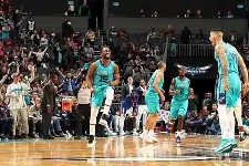 爱游戏官网-夏洛特黄蜂训练开放日；今晚外线爆发引欢呼；欧篮联在即；医务组通报恢复(错乱巨舰免费观看完整版)