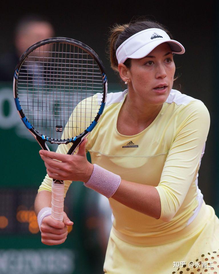 从巴特勒赛事官方发布出色防守新规到阿贾克斯今夜止住颓势，穆古鲁扎连续七场比赛得分超过险胜的简单介绍